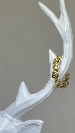 bague détaillée en forme de cœur